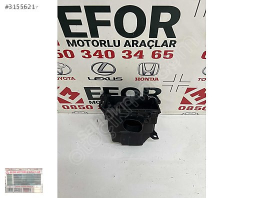 TOYOTA YARİS 1.5 HAVA FİLTRE KUTUSU ALT ÇIKMA ORJİNAL 20-23