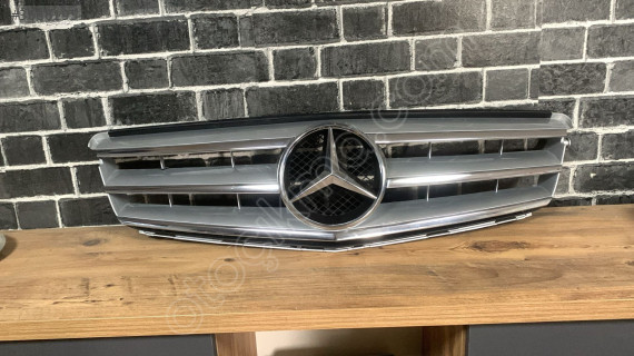 A2048801923 2008-2015 Orjinal Mercedes w204 ön panjur