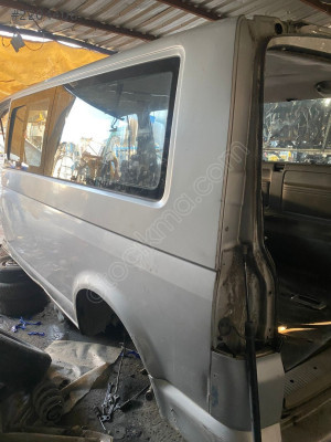 VOLKSWAGEN TRANSPORTER T5 1.9 KABİN