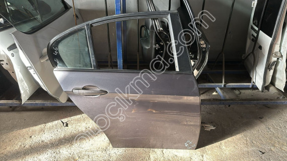 BMW 3 SERİSİ E90 ARKA KAPI SAĞ BURSA MG