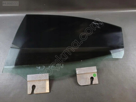 MASERATI GHİPLİ ARKA KAPI CAMLARI 43R001106