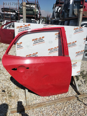 Kia Picanto sağ arka kapı orijinal çıkma