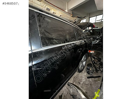 AUDI Q7 SOL ARKA KAPI ÇIKMA KONUK OTO 05366077016