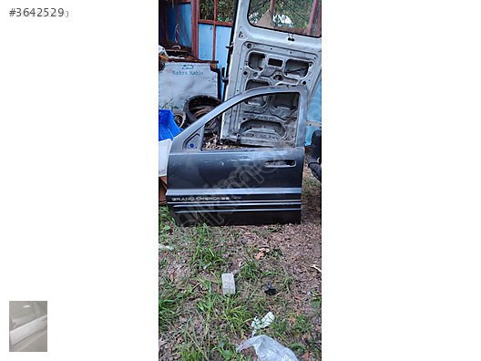jeep grand CHEROKEE çıkma orjinal kapı