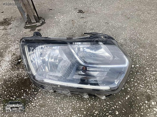 DACİA DUSTER SAĞ FAR