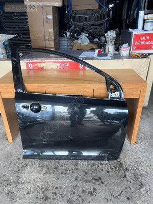 KİA PİCANTO 2017-2024 SAĞ ÖN KAPI ORİJİNAL ÇIKMA