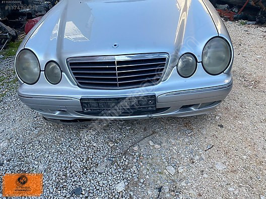 MERCEDES E270 ORJINAL ÇIKMA ÖN KAPUT 