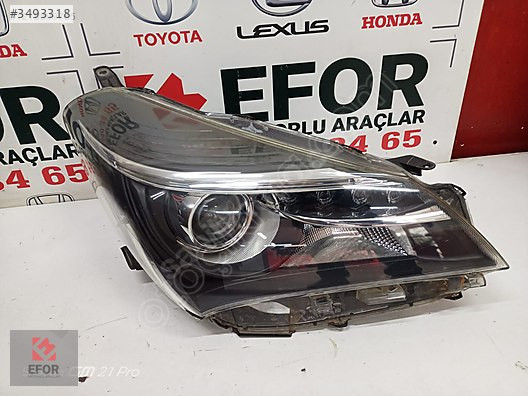 TOYOTA YARİS LEDLİ SAĞ FAR ÇIKMA ORİJİNAL PARÇA 2015-2016