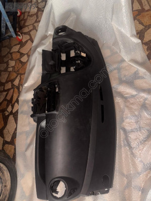 Renault Clio 4 Çıkma Torpido Komple