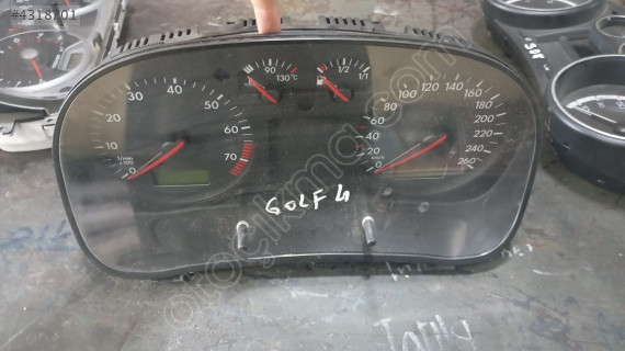 VOLKSWAGEN GOLF 4  GÖSTERGE PANELİ