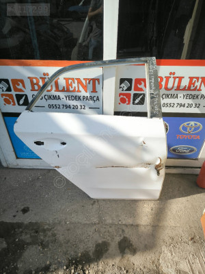 Hyundai İ20 sağ arka kapı