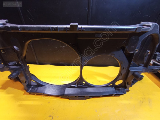 VW Passat 01-05 Sıfır Ön Panel - Ürün Kodu: 3B0805594BL
