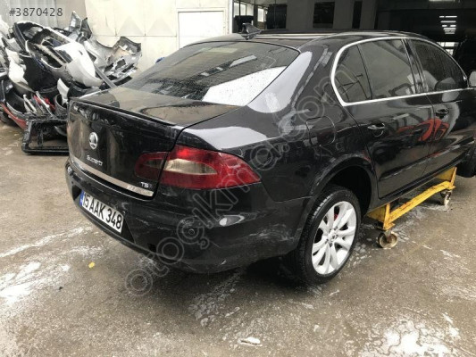 SKODA SUPERB 2008 2013 SAĞ DIŞ STOP 3T5945112