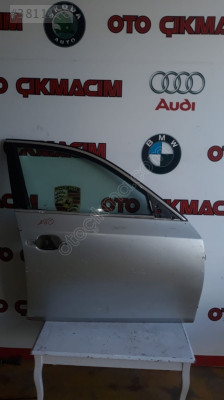 BMW E60 5 SERİSİ SAĞ ÖN KAPI VE TÜM ÇIKMA ORJİNAL PARÇALAR