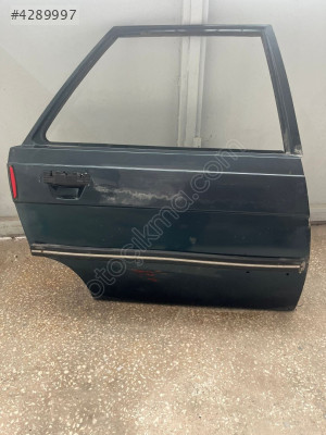 Orjinal R9 Sağ arka kapı