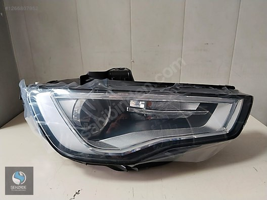 AUDİ A3 SAĞ FAR ÇIKMA ORJİNAL