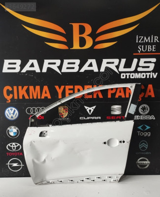 Renault Clio 4 Modeli İçin Sol Ön Kapı Çıkma Parçası