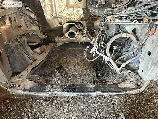 DACİA DOKKER MOTOR TRAVERSİ SÖKME HATASIZ ÇIKMA ORİJİNAL