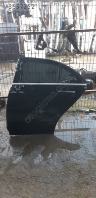 MERCEDES W205 SOL ARKA KAPI GÜÇMANLAR