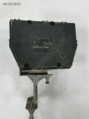 Mercedes Benz W203 ABS A2035451632