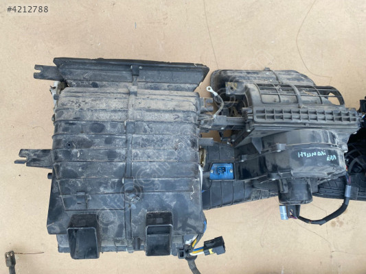 HYUNDAİ ACCENT ERA KALORİFER KUTUSU