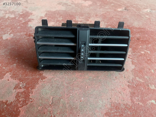 VOLKSWAGEN PASSAT ARKA HAVALANDIRMA IZGARASI 3G0819203A