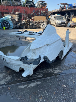 PEUGEOT 301 SAĞ ARKA ÇAMURLUK KESME