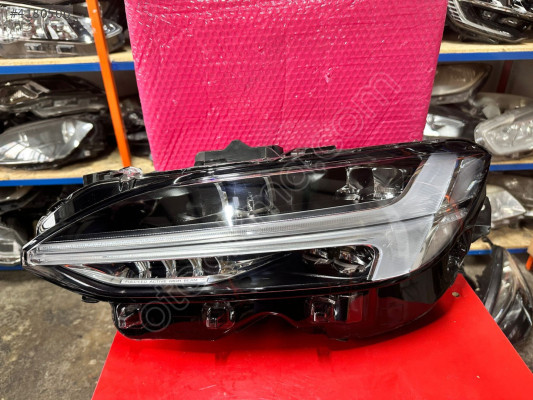 VOLVO S90 V90 ORJINAL ÇIKMA SOL FAR