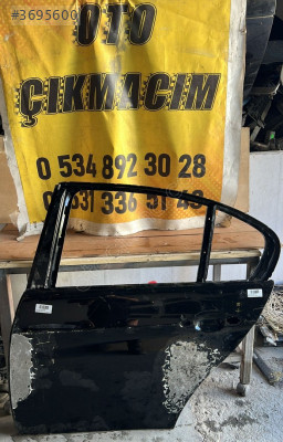 E90 BMW 3 Serisi Sol Arka Kapı - Oto Çıkma Parçaları