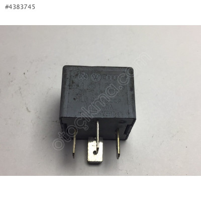 Volkswagen Audi Skoda Röle 141951253B 20240072