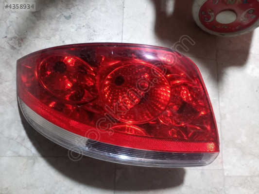 Fiat LİNEA  Sol Arka Stop