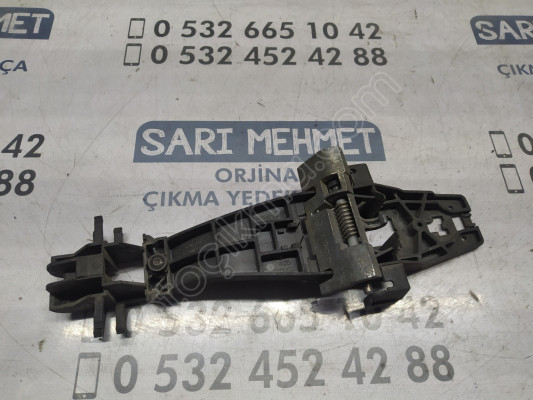ÇIKMA LAND ROVER DİSCOVERY SAĞ ÖN DIŞ KAPI KOLU BRAKETİ