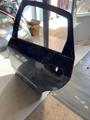 Fiat Linea sol arka kapı