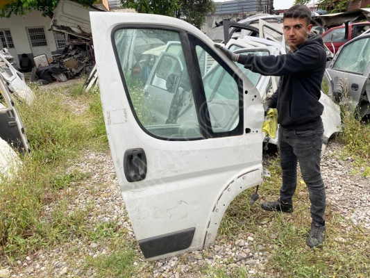 PEUGEOT BOXER SAĞ ÖN KAPI DOLU 2008-2015 MODEL ORJİNAL ÇIKMA