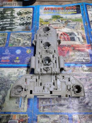 Golf 4 sağ arka stop lambası duyu çıkma orijinal