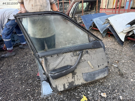 TOYOTA CORONA SOL ÖN KAPI KİLİDİ ORJİNAL ÇIKMA 90-92 MODEL