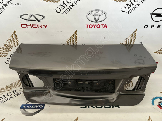 HONDA CİVİC BAGAJ KAPAĞI (12-16) ORİJİNAL ÇIKMA