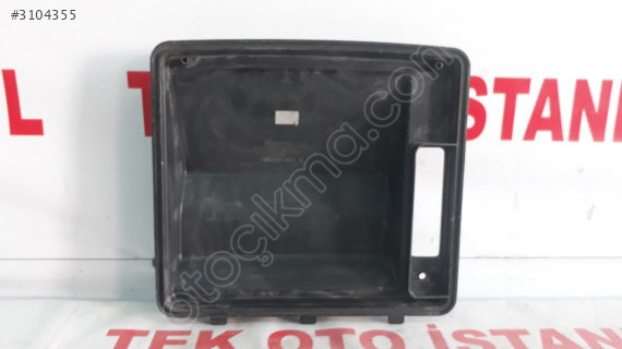 Mercedes VİTO 639 SİGORTA KUTUSU KAPAĞI A6395450303