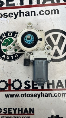 4K0959801 Vw Passat b8.5 b8 a4 a5 a6 sol ön kapı cam motoru
