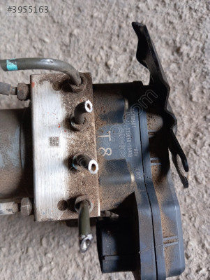Mitsubishi L200 ABS Beyni 4670A601