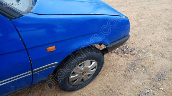 Skoda forman sağ on camurluk