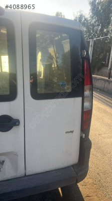 Fiat Doblo İçin Sağ Bagaj Kapağı - Oto Çıkma Parça