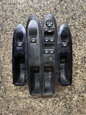 Citroen C4 sol ön cam açma düğmesi