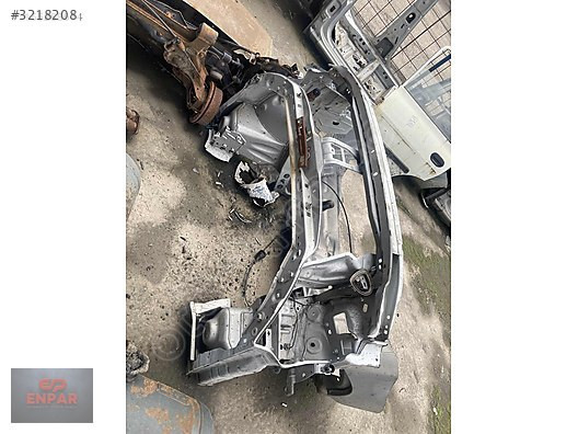 Renault clio çıkma parça ön panel arka panel yan marşbiyel çıkma
