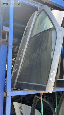 BMW E36 SAĞ ARKA KAPI OTO FEDAİ