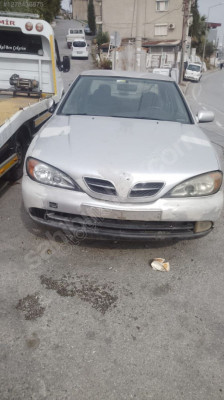 Nissan premira on cam arka cam
