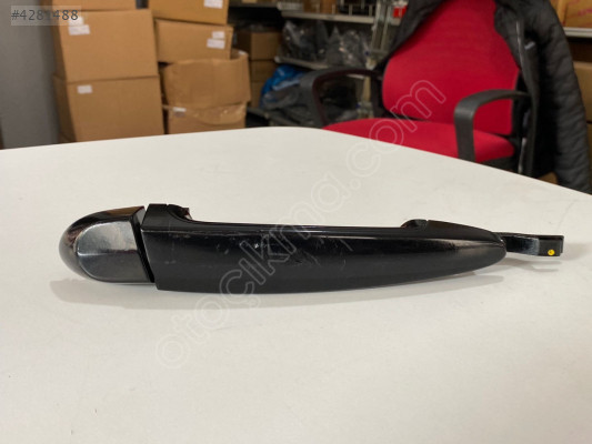 BMW 1 E87 SAĞ ÖN KAPI DIŞ KOLU BADEMİ DAHİL (2004-2011) ORJİNAL