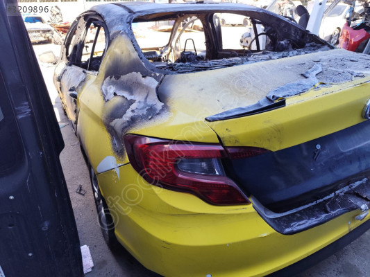 FİAT EGEA SEDAN SOL ARKA ÇAMURLUK ÇIKMA PARÇA