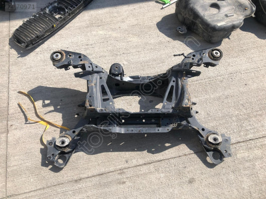 VOLVO S60 2018-2023 V60 ARKA TRAVERS 32292933