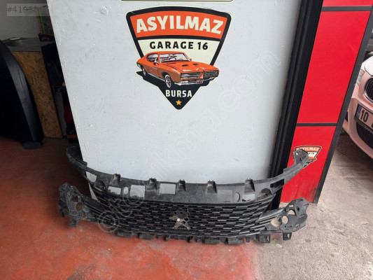 TOYOTA HİLUX ÖN PANJUR ORJİNAL 1